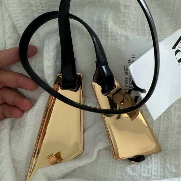 Zara limited edition metallic buckle pure leather belt - Picture 3 of 3